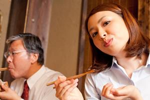 岡山津山で長年愛され続けるお弁当店「つるや」の魅力と店舗情報