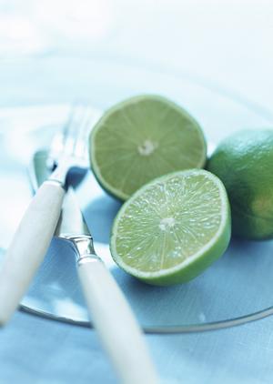 酒場食堂∨ 幕張本郷 – 日本の炭火焼きの魅力を堪能